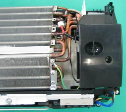 3) Pull out TC sensor from sensor holder of the evaporator. Electric part box cover's screw 4) Disengage the display unit by simply pushing at the top of the display unit.