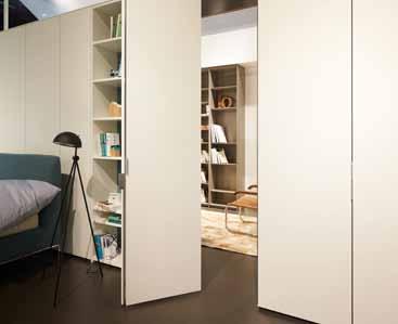 It is not possible to have pull-out elements, interior drawers, interior modules and inserts with storage boxes for double-sided hinged doors.