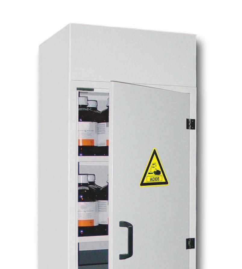C SAFETY CABINETS WITH COMPARTMENTS RANGE.
