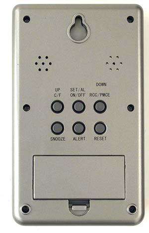 REMOTE SENSOR Includes LCD outdoor temperature display 433 MHz transmission frequency Transmission range up to 100 ft.