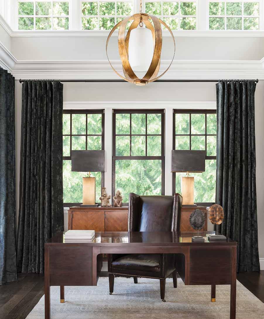 c o n t i n u e d f r o m p a g e 2 5 8 In the study, the pairing of dark wood furniture and lush navy velvet draperies supplies instant warmth and sophistication.