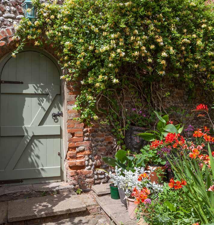 A fine example of Beautiful Grade II Listed Georgian living hidden just behind the Quay in Wells-next-the-Sea Found behind a double gated entrance with beautifully tended Walled Gardens and an