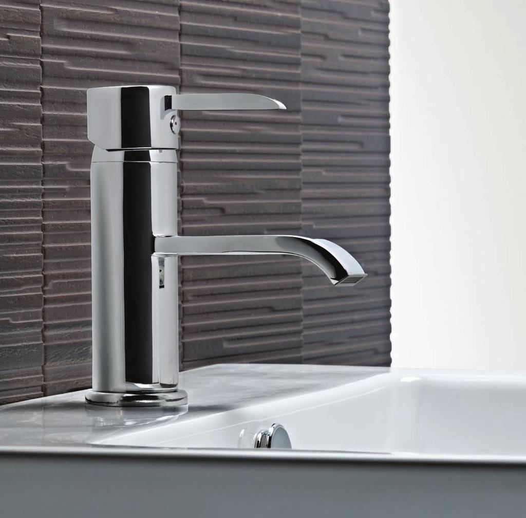 HYPE Hype s clean, flowing lines and elegant, curved design will give your bathroom an air of perfect tranquility.