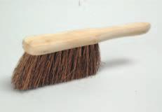 made from environmentally friendly unbleached fibres. For all 12 brooms use 127-392 handle. For 18 and above use 127-393 handle and 127-368 stay.