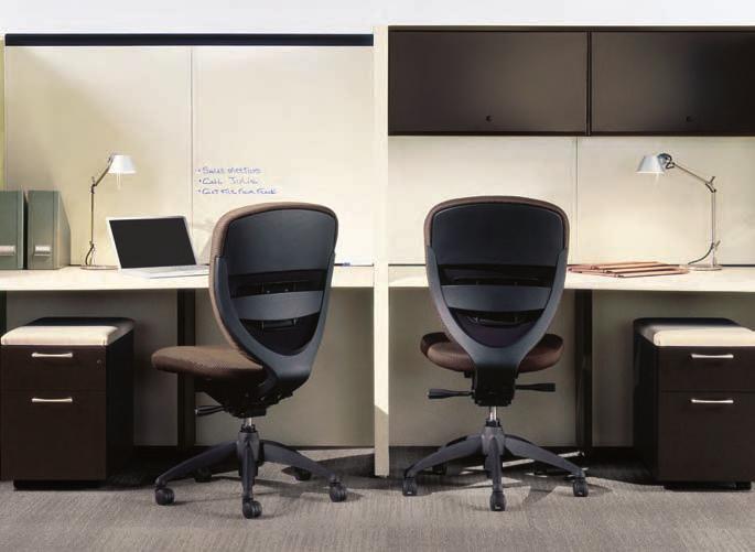 Interworks EQ tackable acoustical panels: H2O Dew, Antique White; shown with Traxx markerboard tiles, Footprint worksurfaces and storage, Wish seating INTERWORKS EQ Stop by or stay awhile A range of