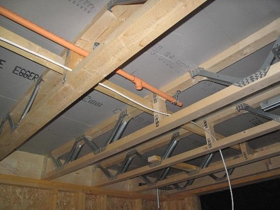 Pre-installation stage - Sprinkler factors affecting building design Voids to accommodate sprinkler pipe need to be designed to be of sufficient size Open web floor joists have been specified in