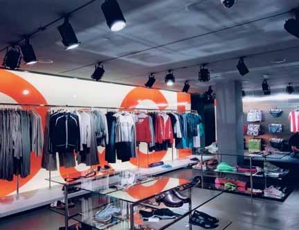 180 Case study: ERCO lighting Each area within a store needs a different lighting treatment, because they have many different purposes and will serve many roles.