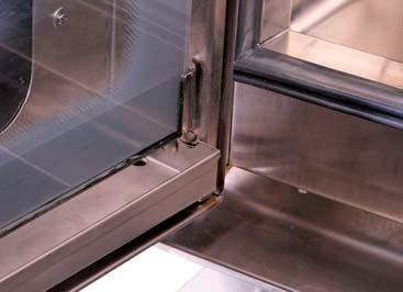 Safety and ease of use For your safety the door gullies on high capacity units (6 and 0 level ovens) flow