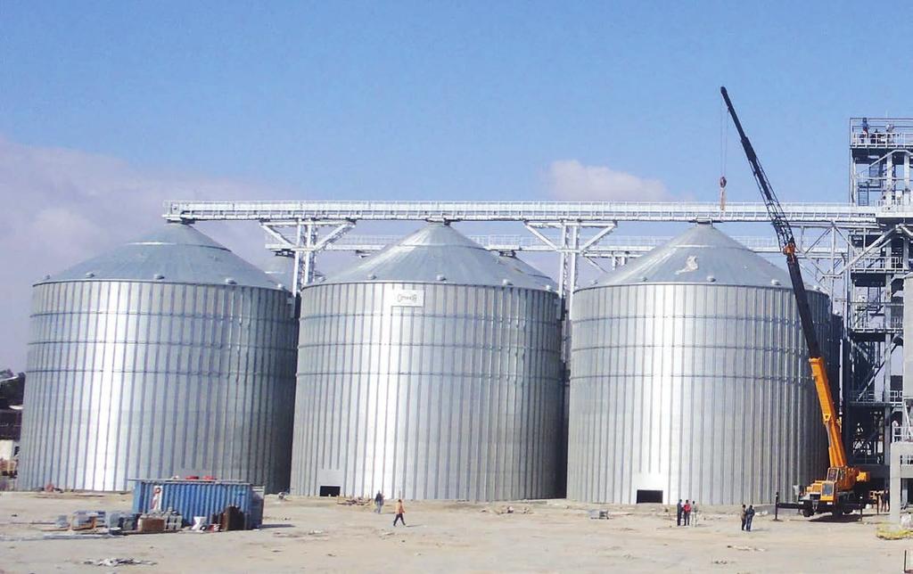 6 STORAGE SAFE STORAGE Optimum storage of grain is crucial when it comes to the quantity and quality of the final output.