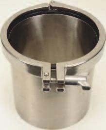Design Features 304 SS flange (end cap) suitable for most food applications 316L SS flange (end cap) used in chemical industries 304 SS, 316 SS and Incoloy heating elements Element hairpin bends are