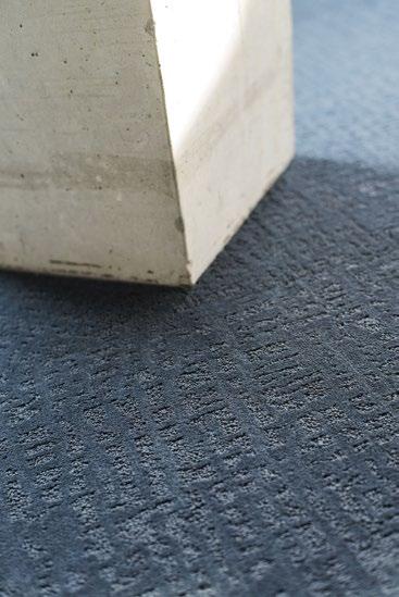 Canyon : a multi-directional design with a mineral-look irregular weft.