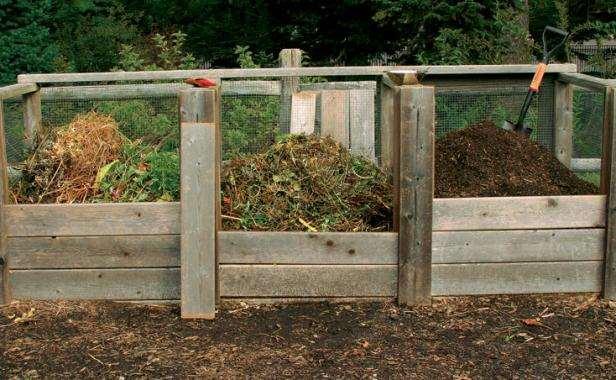 Composting Two Methods: Continuous pile Add materials as they