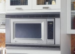 = feature upgrade from previous model 6795 Sensor Controls take the guesswork out of cooking. 19590 The Scrolling Display is easy to read and a helpful cooking guide.