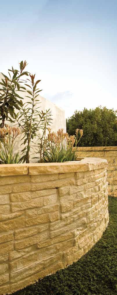 RECOMMENDED FOR: hadrian walltm MAX. WALL HEIGHT 490MM STRAIGHT WALLS CURVED WALLS CORNERS A classic look in true sandstone hues. Hadrian Wall TM can be used in straight and curved designs.