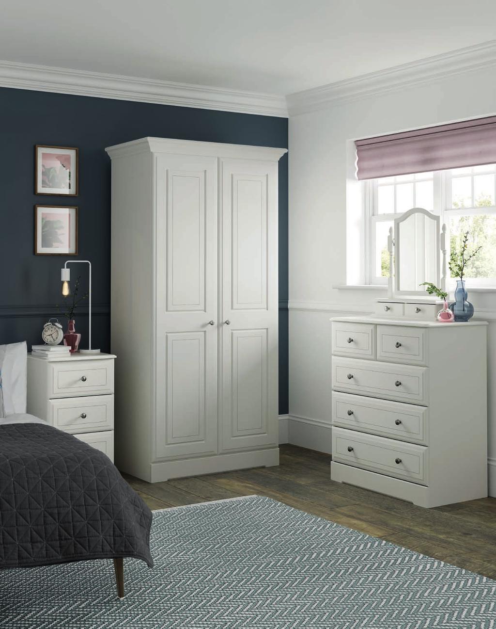 NICOLE KINGSTOWN 27 NICOLE CLASSIC collection painted OF furniture. BEDROOM This bedroom furniture will suit all interiors.