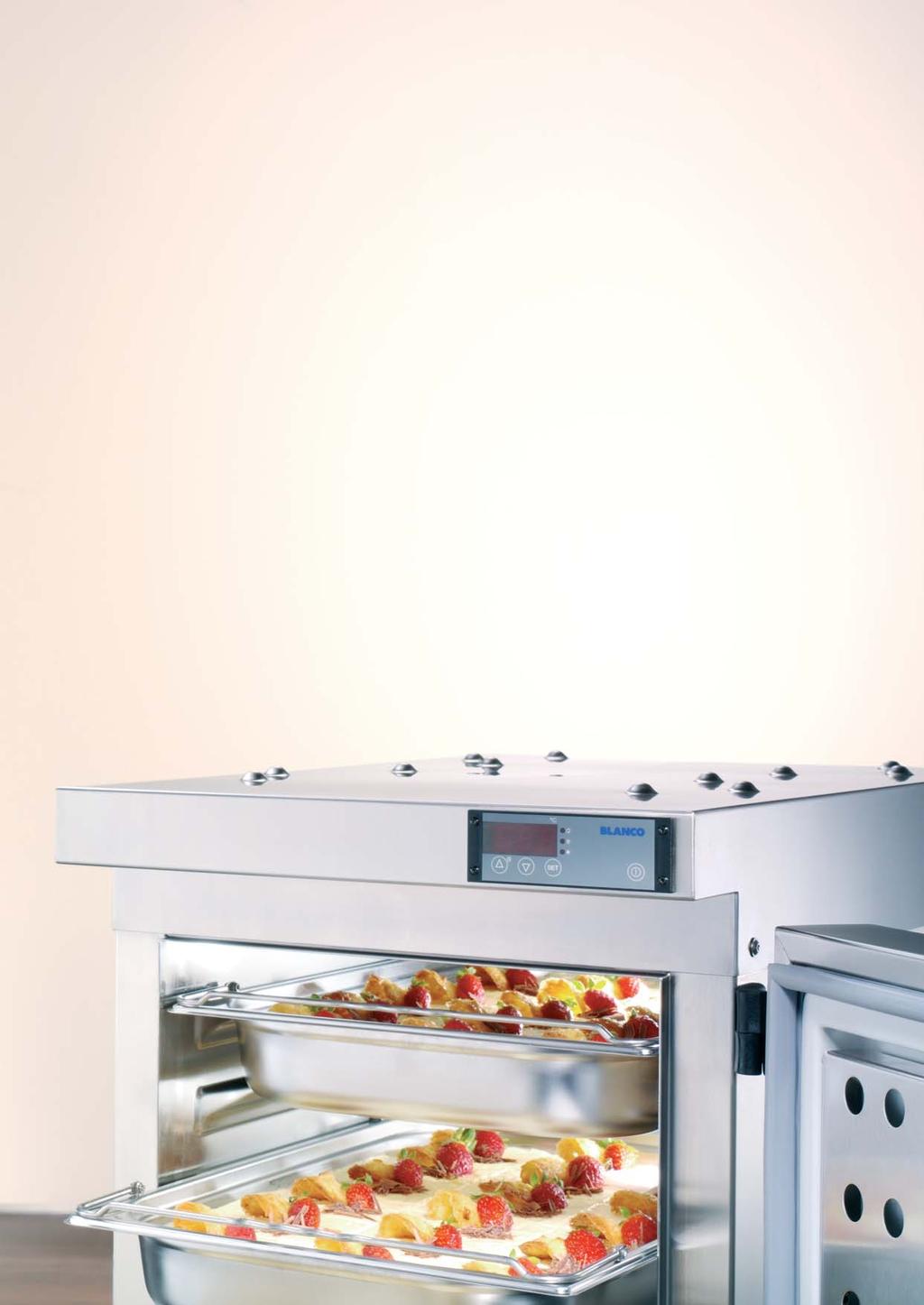 A fresh arrival: BLANCOTHERM EUK of stainless steel with active convection cooling. New members have been added to the BLANCOTHERM system family.
