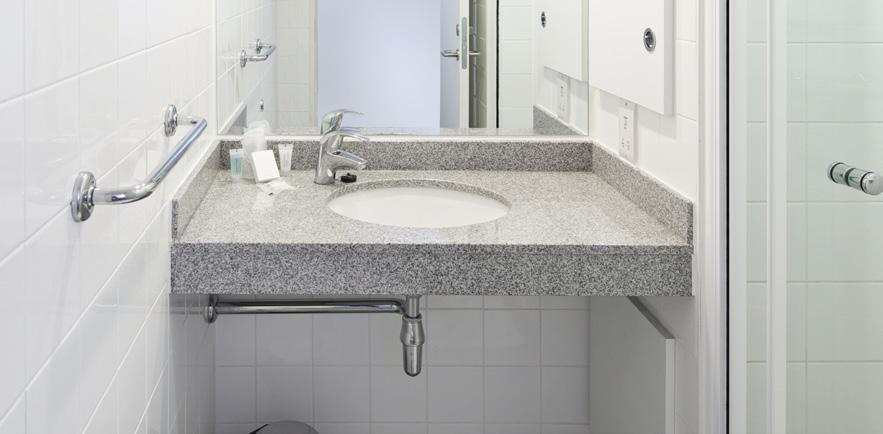 CLEANING YOUR EN-SUITE BATHROOM Spend 15 30 mins a week cleaning your en-suite and you will avoid hours of scrubbing and disinfecting at the end of term COMMUNAL BATHROOM AND TOILET rinse the shower