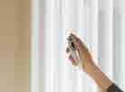 Product applications Luxaflex Shades Platinum Remote PowerRise Platinum Technology is a wireless technology which allows for window coverings to be operated with the single touch of a button.