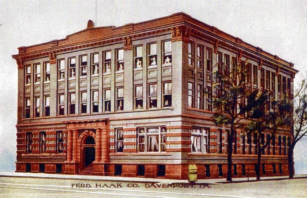 Page 7 This undated postcard image documents the Ferd Haak building (oddly removed from its context) in the early