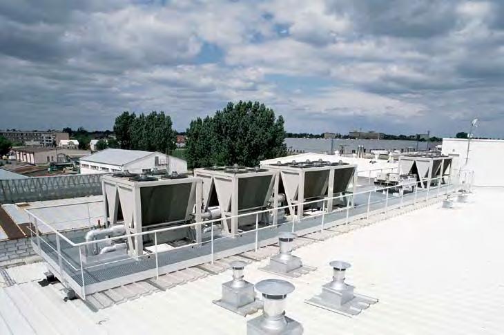 From 5kW ~ 2MW Space Air offers the Solution BENEFITS Replacing your older R-22 chiller system with a R-134a or R410A Daikin model will result in reduced operating costs, lower CO 2 emissions and a