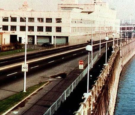 Highway Revolt Harbor Freeway removed in 1976 to