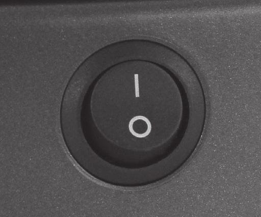 To stop the unit oscillating, switch the SWING button to 0.