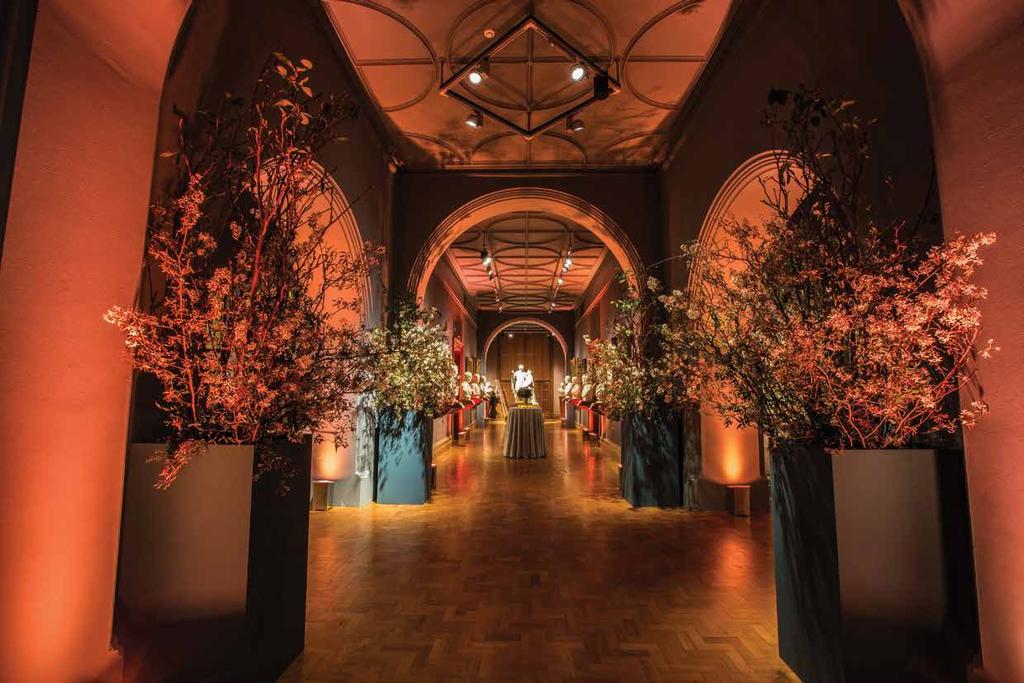 VENUE HIRE INFORMATION The National Portrait Gallery is available for exclusive hire on Monday to Wednesday evenings from 18.30 and throughout the week from 08.00 to 10.00 for breakfast events.