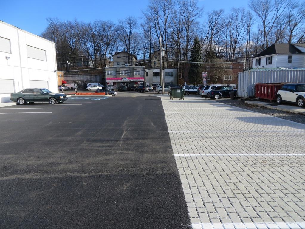 Porous Pavement Used for roads, parking, sidewalks, and plaza surfaces Formed with larger aggregate and less fines, creating more void spaces Permeable pavers include