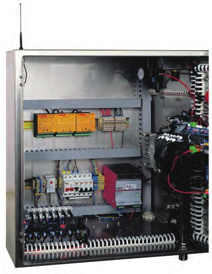 stainless steel enclosure to enable installation in most outdoor environments. The analyzer is fitted with a heater unit for very low ambient temperatures.