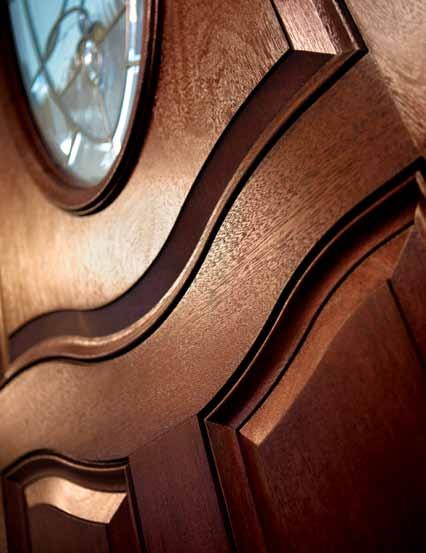 The Beauty of Fiberglass Therma-Tru works with fiberglass because we discovered that it combined the best characteristics of wood and steel design and performance and took them a step beyond.