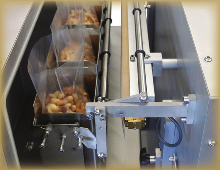 The bags containing liquid can be vacuum packed easily without spilling. Platform By using the platform ona Toucan, a stand-up package and a square (brick) package can be created on the same machine.