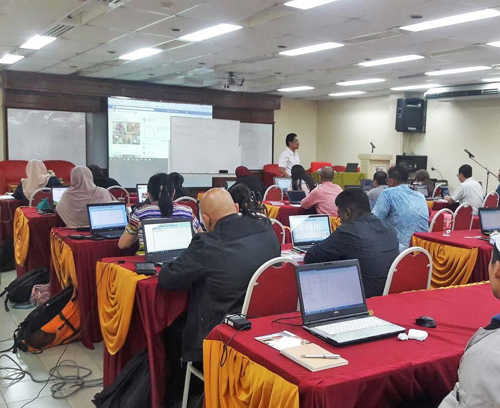 During the workshop, participants were introduced to the application of Nvivo software, which gave them the idea of analyzing the qualitative data.