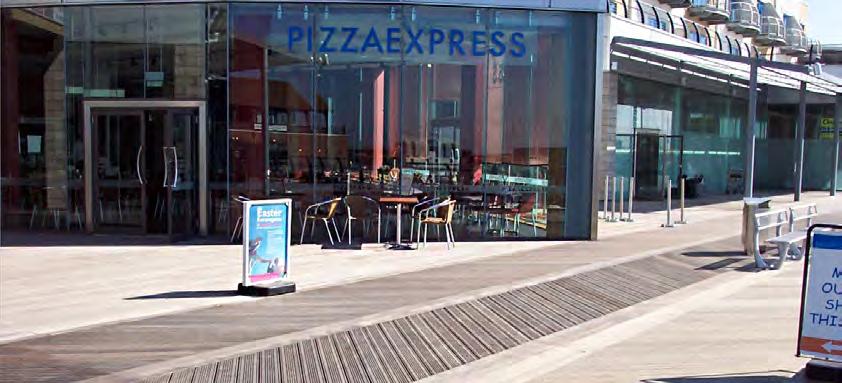 Pizza Express SmartScreens & Parasols Requirement To specify and instal storm resistant