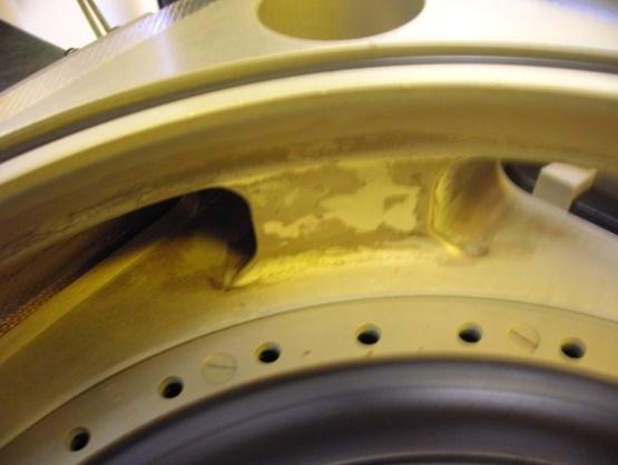 Step 9: Wipe the chamber periodically with the UltraSOLV Sponge during the scrub process.