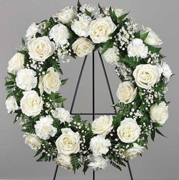 breath 15 white roses 8 stems Italian ruscus 18 round wreath Wooden easel 6