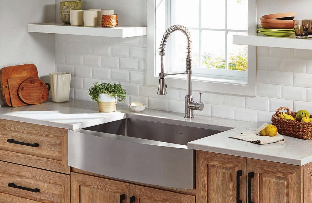 A Big Farmhouse Welcome for the Busiest of Kitchens Pekoe Apron Front Sink 18SB9332200A (33") 18SB9302200A (30") A transitional twist on a classic farmhouse design.
