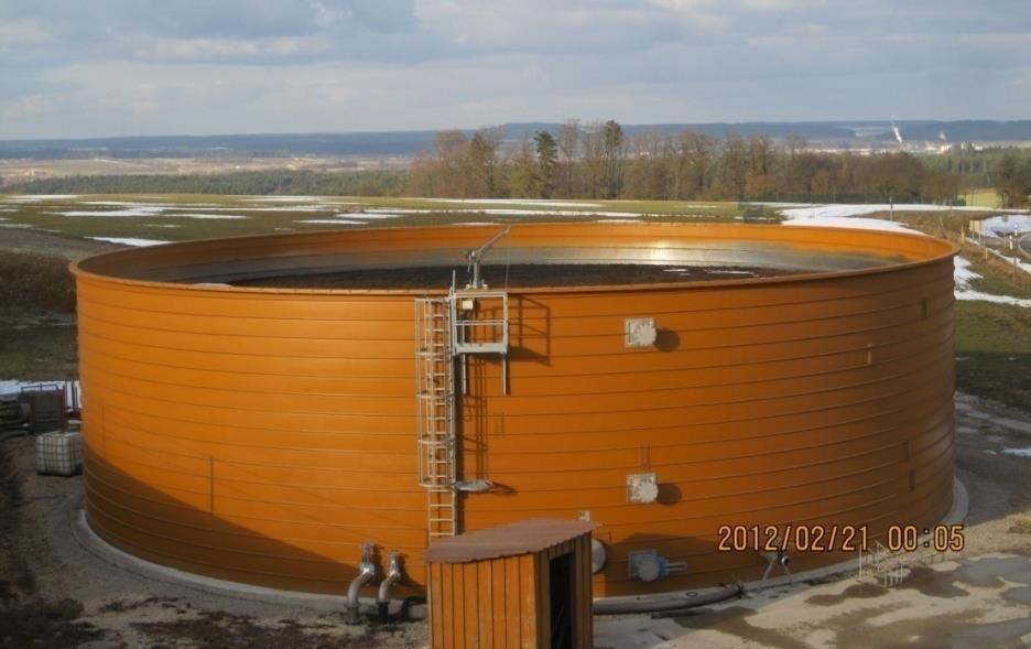 traditional bolted silo) Gas-tight Fumigating Storage for the Humid Tropics Low
