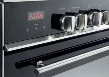 The timer can also be programmed to automatically switch the oven on and off for a given cooking session and gives an audible warning when the session has finished.