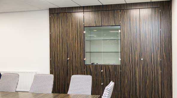 HiStore is available in a wide range of MFC, high gloss and veneer finishes.