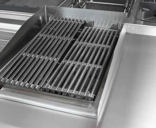 acqua grill Thanks to water evaporation, in the containers located under the burners, the food maintains its softness without