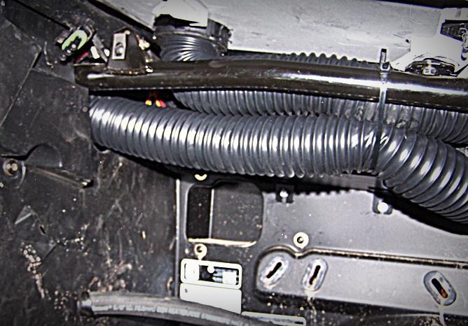 12) Attach heater hoses to heater core as shown below. A B B 13) Temporarily locate heater unit in area above glove box as shown above.