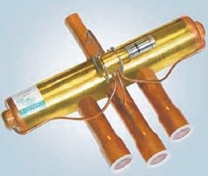PIPES AND PARTS Refrigerant circuit pipes use refrigeration grade copper tube, which is thoroughly cleaned and internally dehydrated.