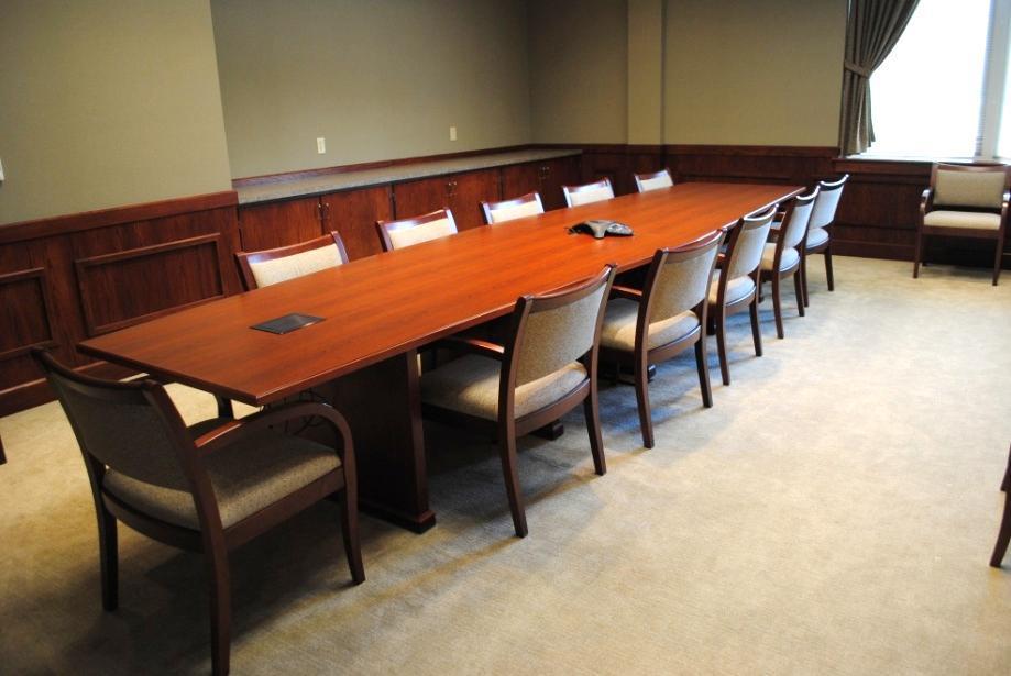 H109 Executive Conference Room Capacity : 16 persons Doors (1) Network