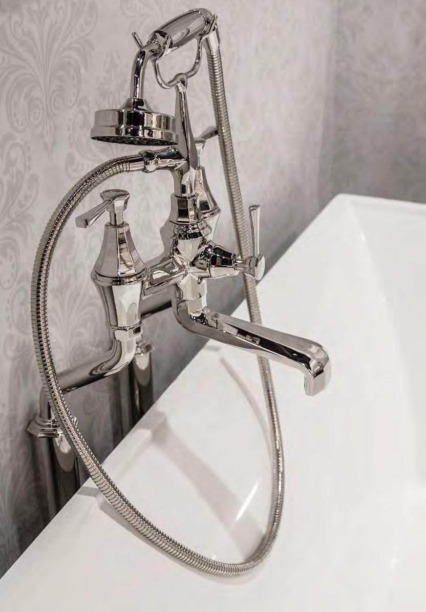 mounted bath shower mixer with handshower and left 3120/1 Floor mounted bath shower Selected items available in special finishes, see page 67