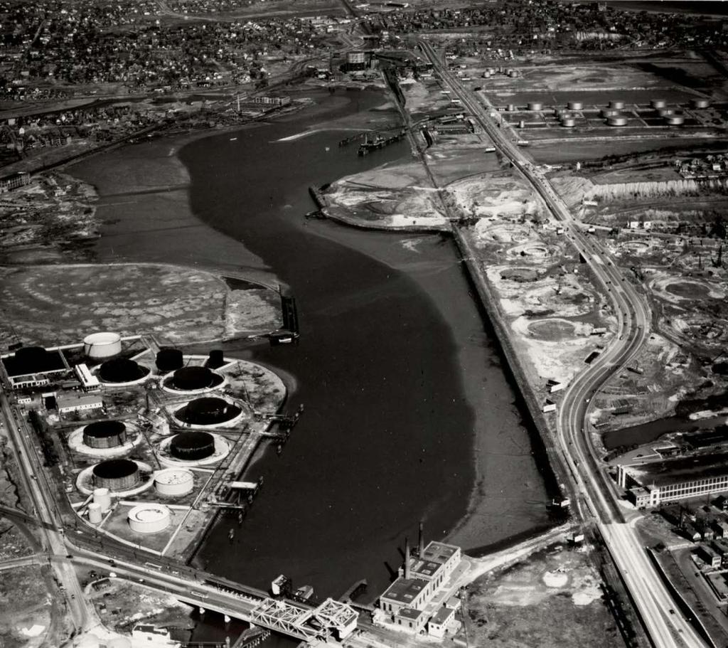 1942 Chelsea as a global industrial waterway