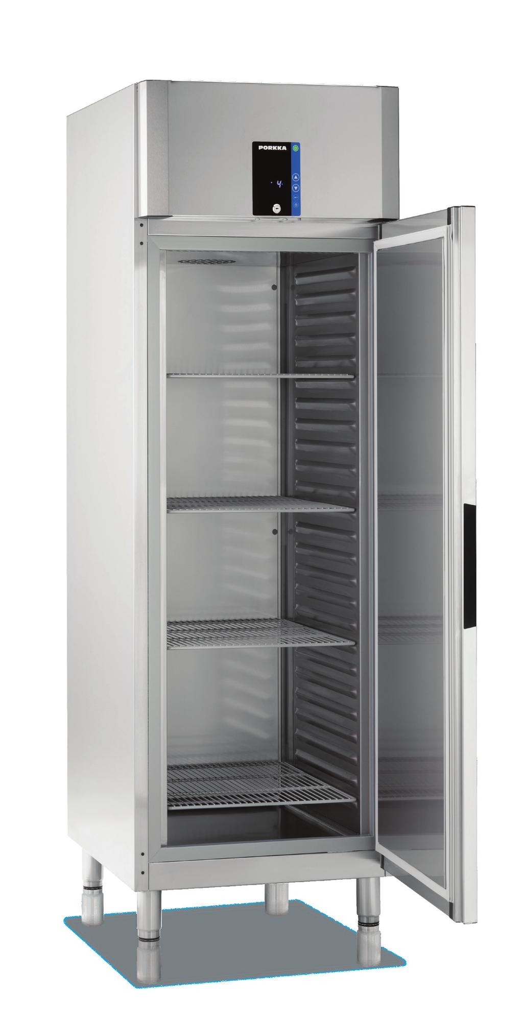 Inventus 6 Designed for use in either kitchen or bakery applications the C6, M6 and F6 cabinets give a small footprint for limited space operations, ideal for small kitchens or bakery outlets.