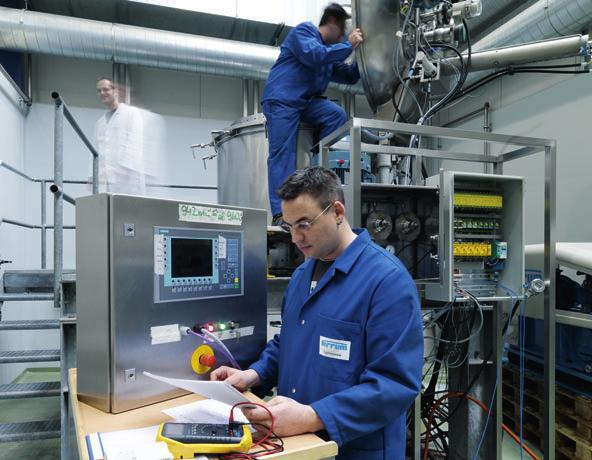 4 Custom solutions Configuration Our process engineers configure the centrifuges and peripheral components to suit the specific application in accordance with your requirements.