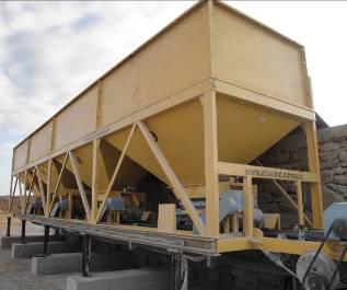(in DM 60). Cold aggregate feeder includes a 600 mm wide gathering conveyor belt driven by a 5 HP AC motor.