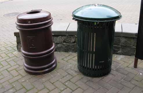 3.4 Street Furniture Existing bins Main issues with existing bins Branded cast iron bins are robust in quality