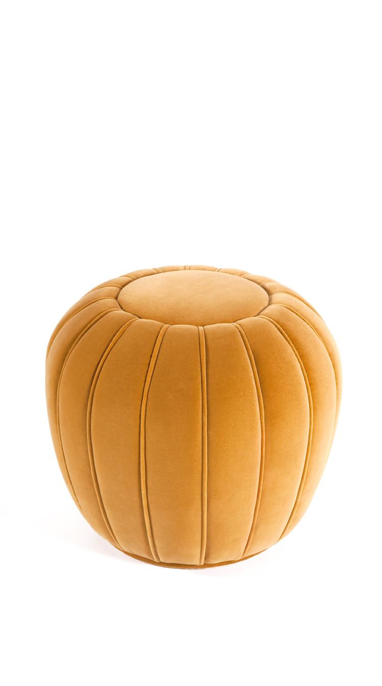 Mellow Stool 2010 Munna Mellow is a round shaped stool that celebrates nature and positive emotions.